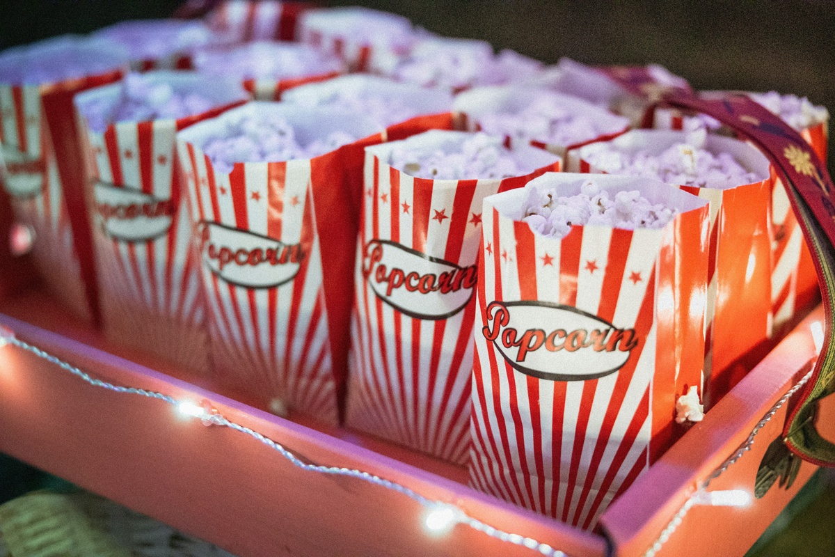 Popcorn, Treats, Bags, Photograph, Event, Movies, Red, Smell, Food, Kernals